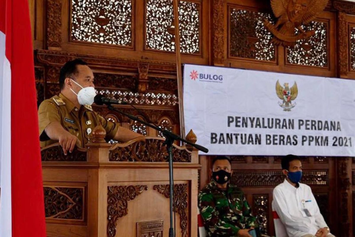 Pemkot Magelang salurkan bantuan beras Kemensos untuk 11.124 warga