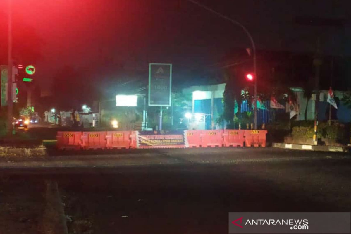 Kudus lanjutkan penyekatan jalan selama PPKM level 4