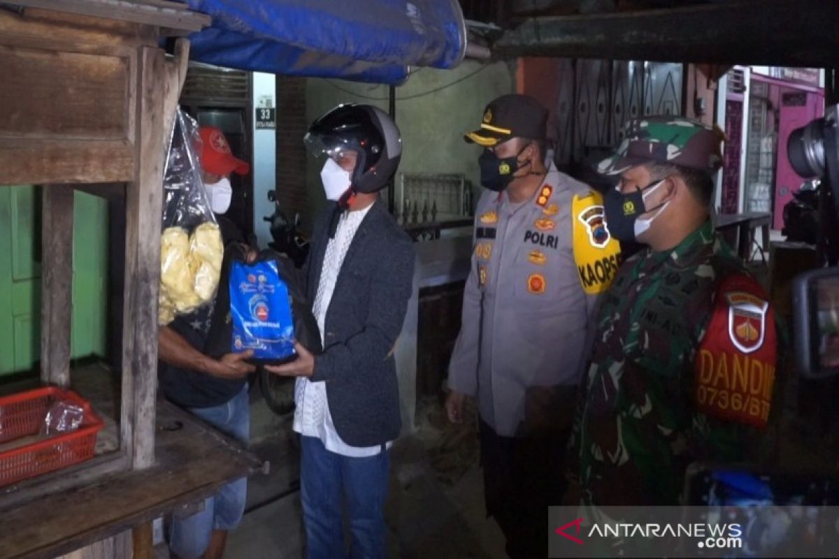 Omset warung makan di Batang turun 75 persen selama PPKM