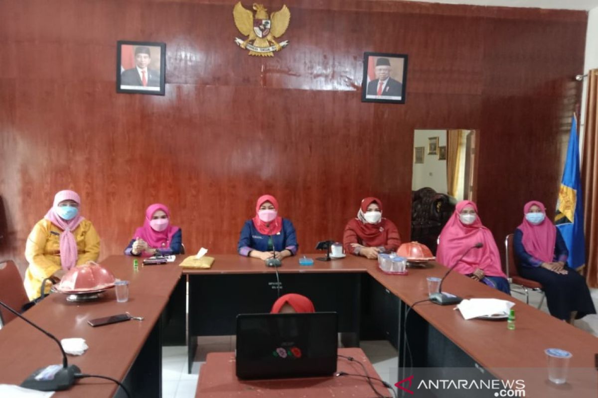 Dua daerah di Sultra terima penghargaan Kota Layak Anak