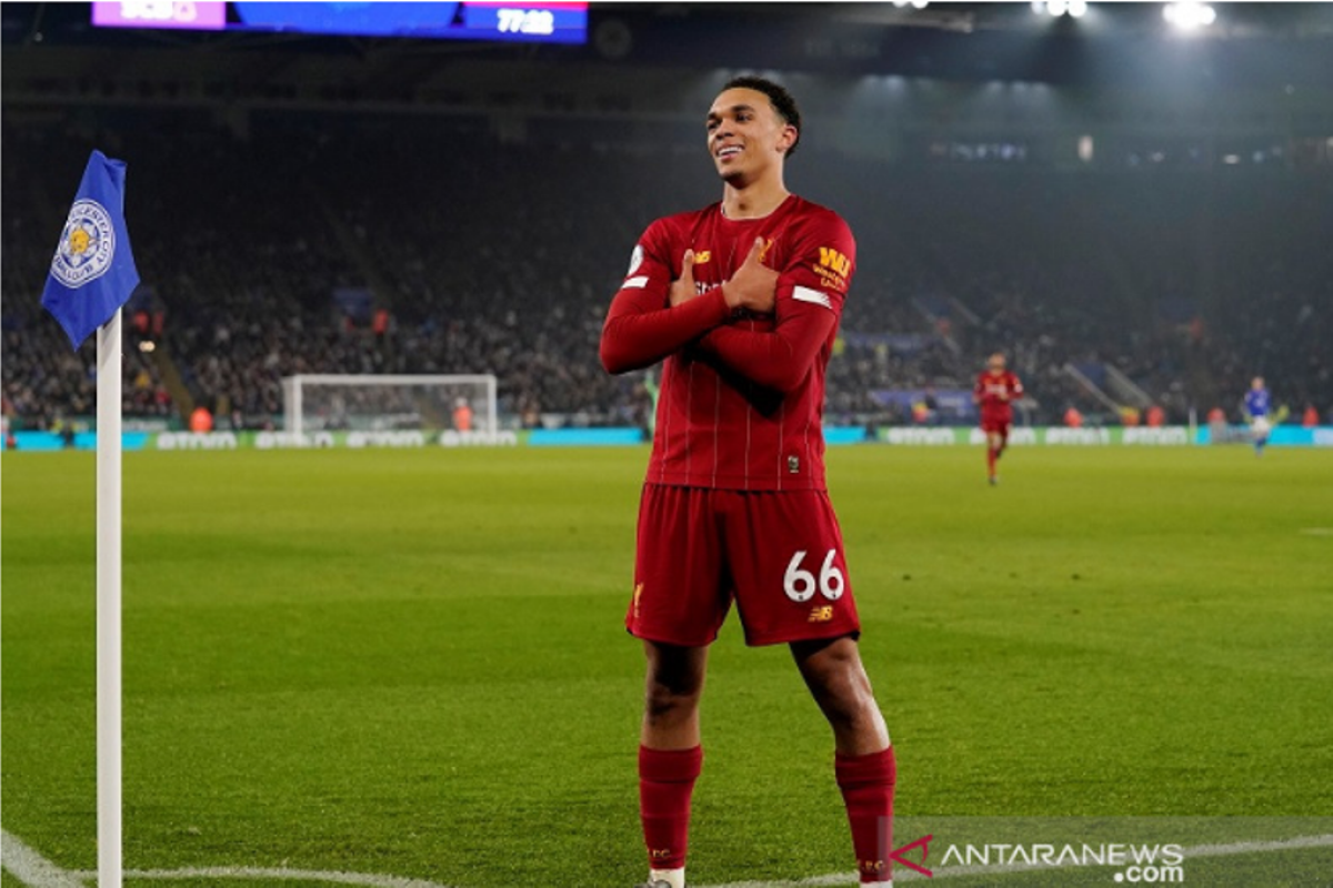 Alexander-Arnold perpanjang kontrak bersama Liverpool