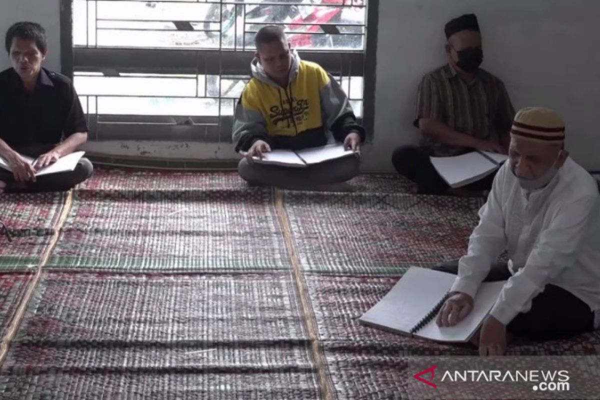 Tunanetra di Medan tadarus Quran peringati Tahun Baru 1443 H