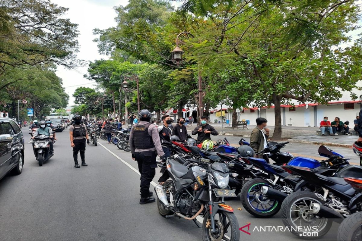 32 sepeda motor berknalpot "brong" di Solo dirazia