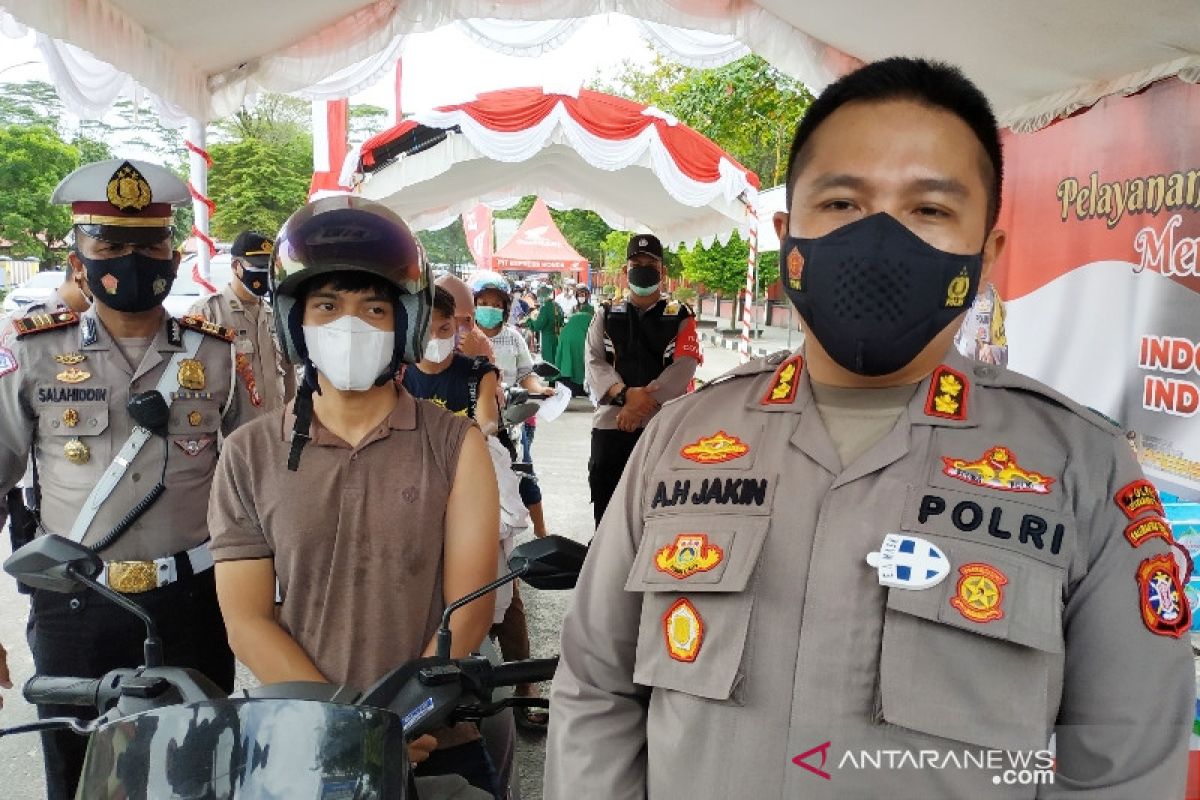 Malam Minggu jalan di Sampit ini ditutup kurangi mobilitas masyarakat