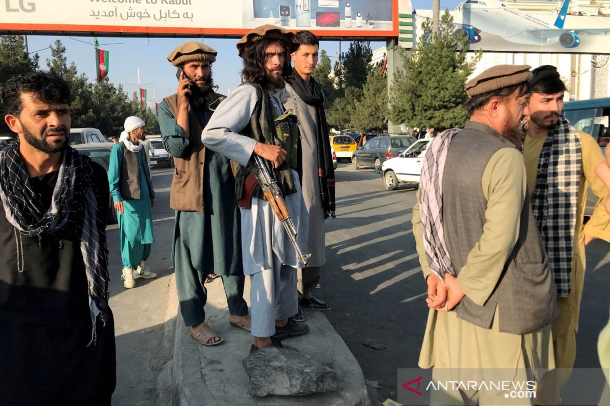 Taliban minta warga Afghanistan kembali bekerja