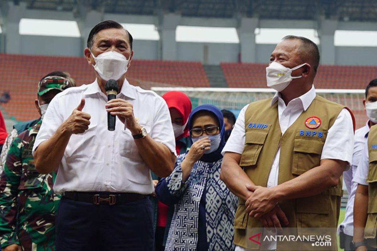 Luhut:  Strateginya tak lagi "herd immunity" tapi kendalikan COVID-19