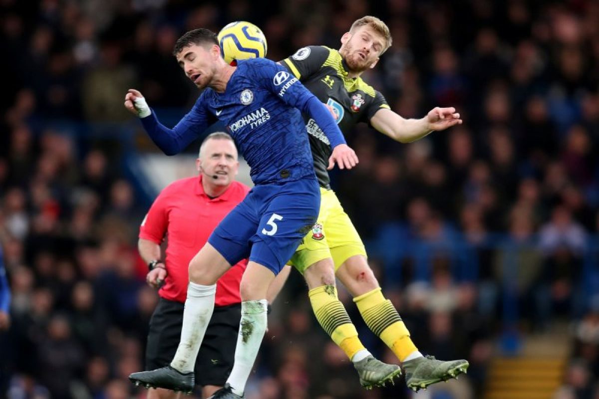 Chelsea borong penghargaan UEFA, Jorginho Pemain Terbaik