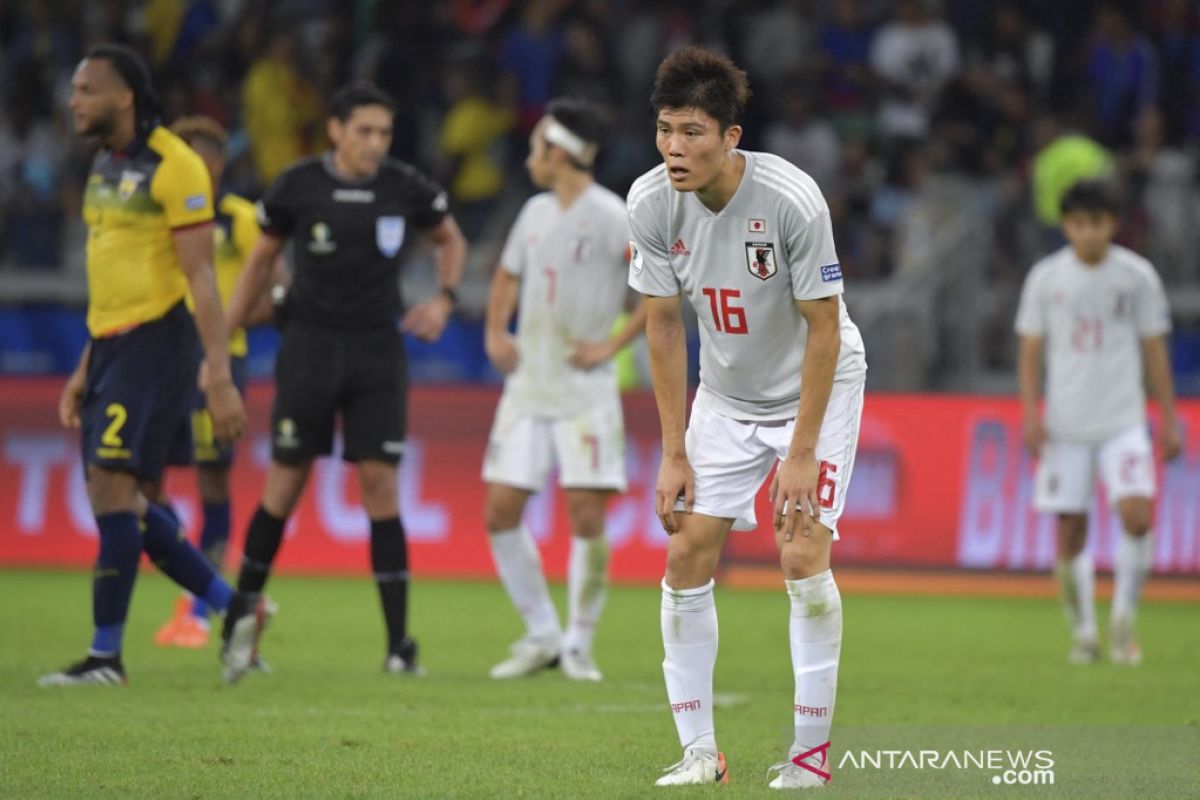 Arsenal dapatkan bek Jepang Takehiro Tomiyasu dari Bologna