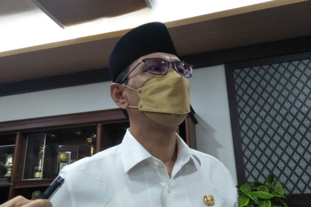 Pemkot Mataram menyiapkan 8.000 alat tes antigen untuk peserta tes CPNS