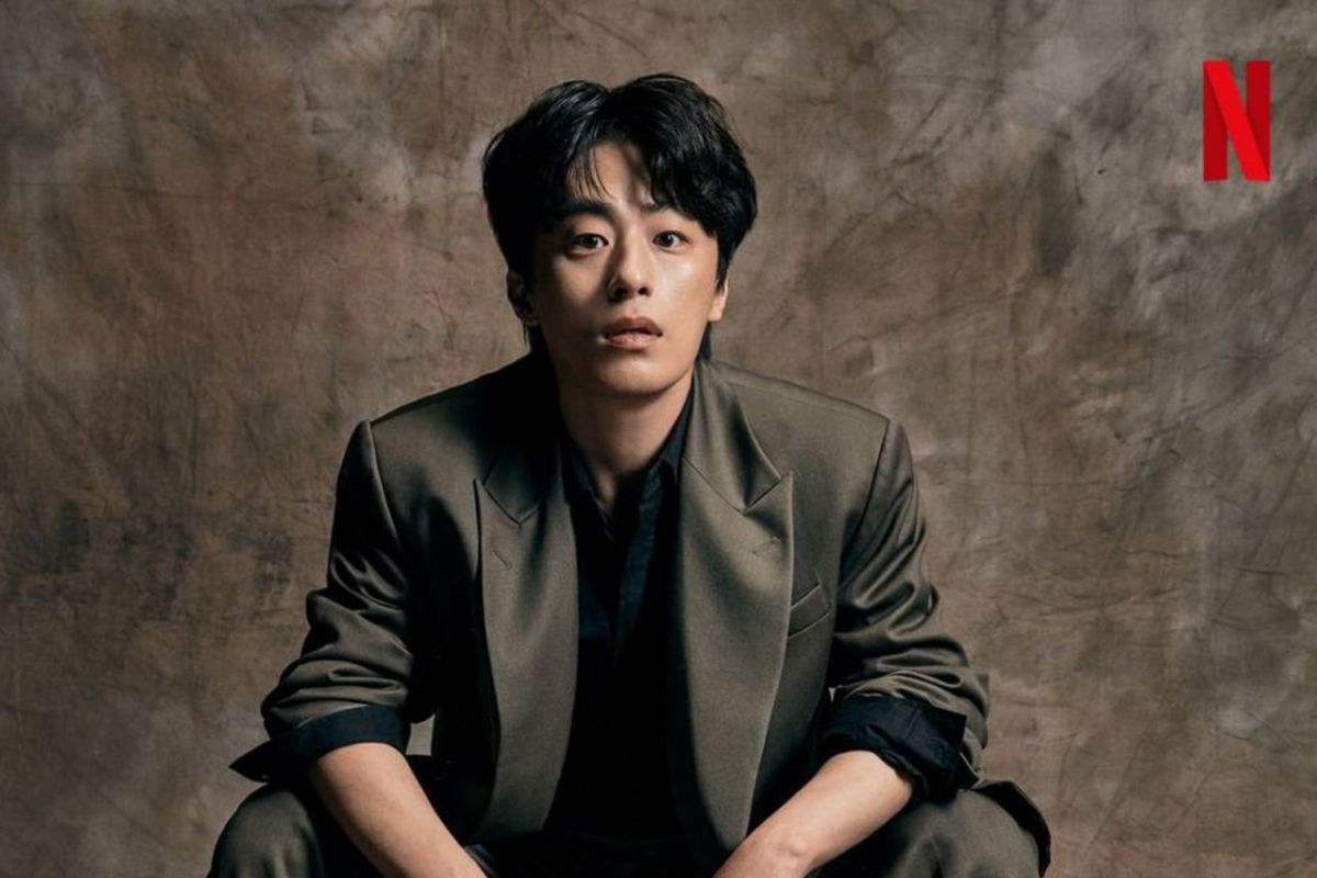 Koo Kyo-hwan pemeran utama di film sci-fi "In Search of the King"