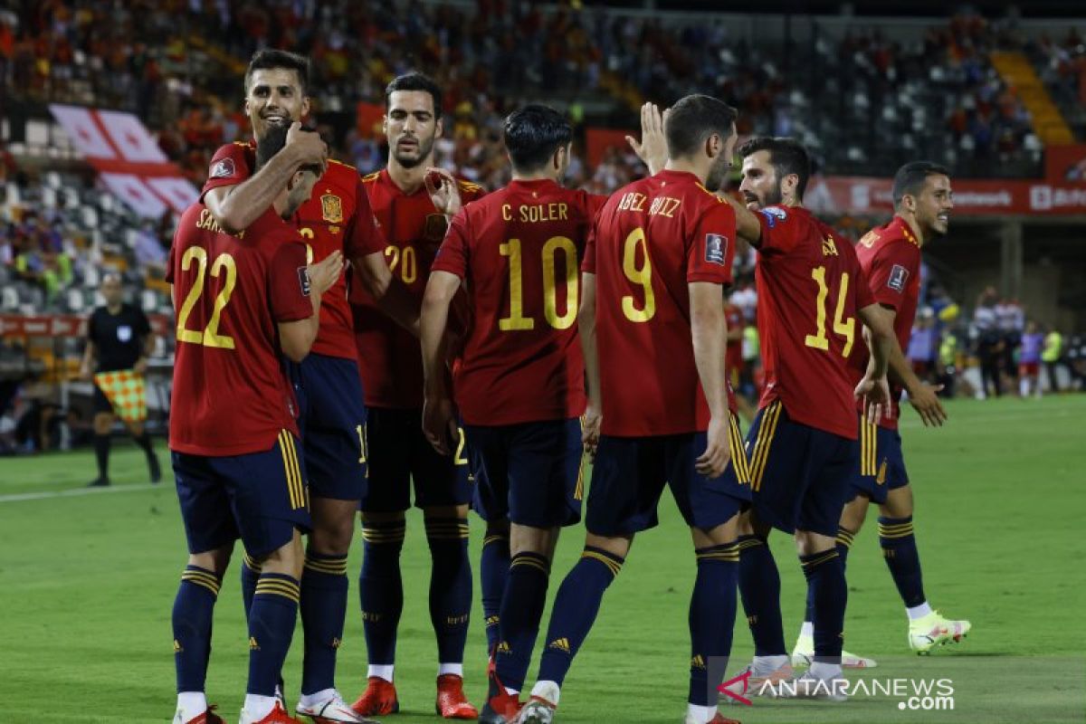 Spanyol kembali ke jalur kemenangan hancurkan Georgia 4-0