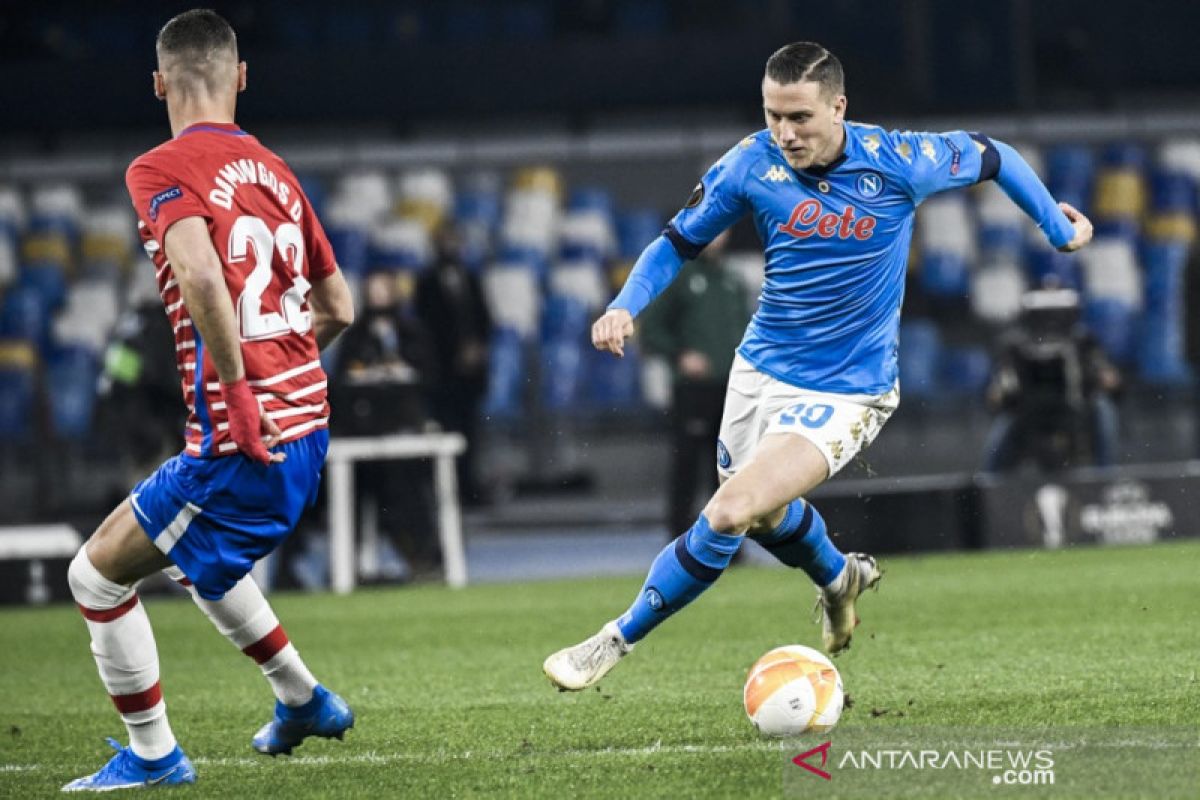 Sembuh dari cedera, Zielinski siap bela Napoli vs Juventus