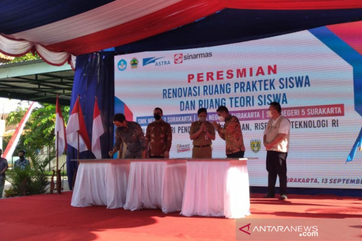 Nadiem ingin industri jadikan SMK laboratorium inovasi