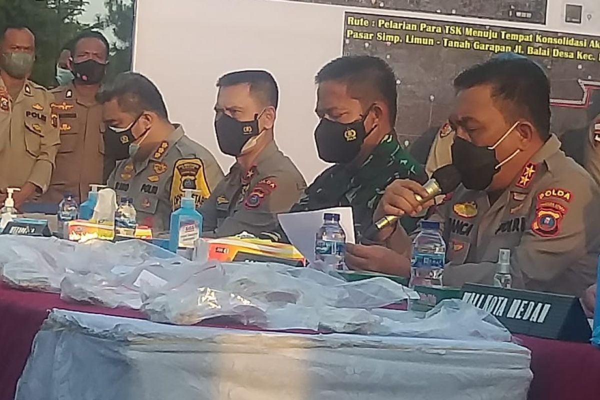 Polisi ringkus lima perampok toko emas di Kota Medan