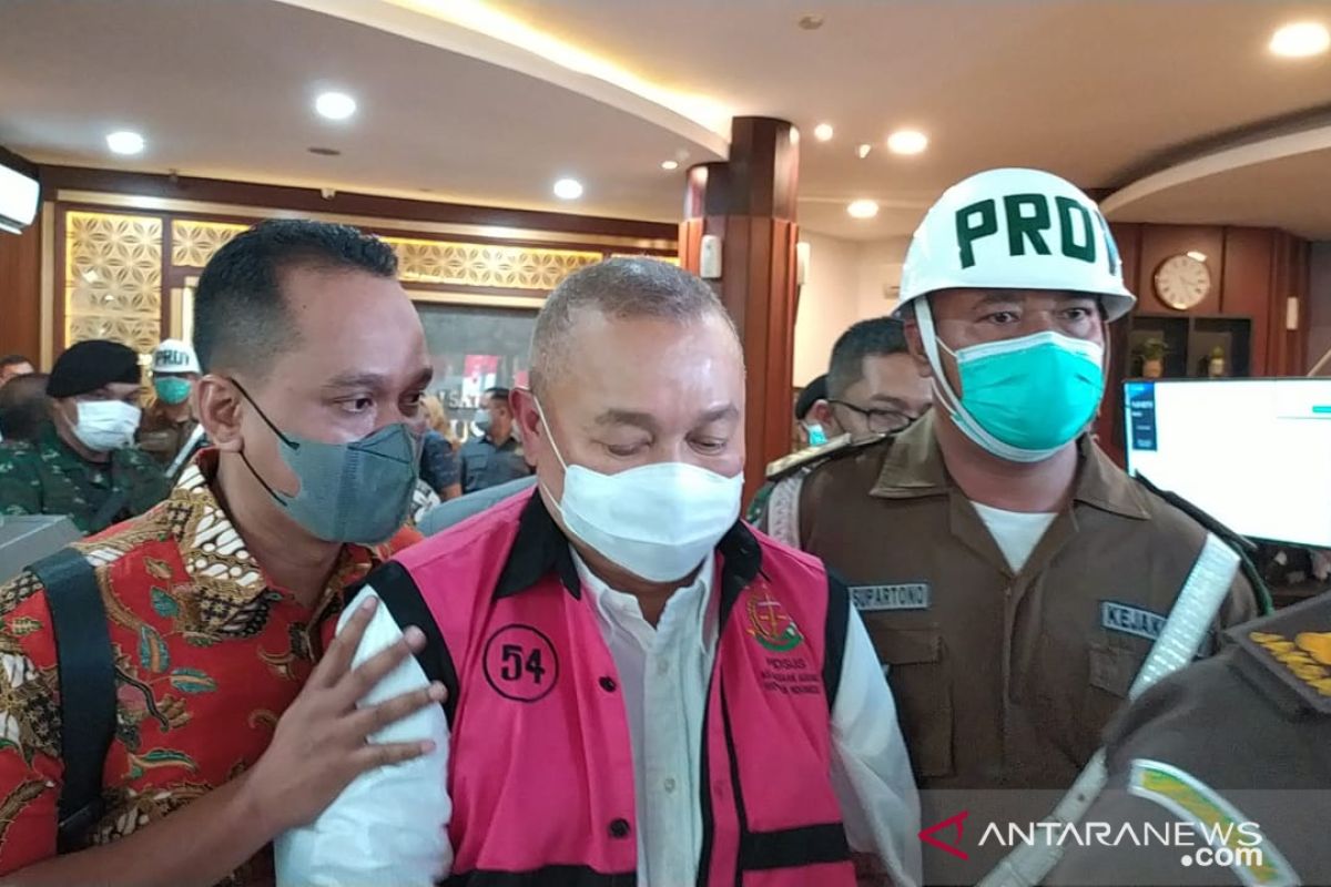 Alex Noerdin jadi tersangka tipikor kasus hibah Masjid Sriwijaya