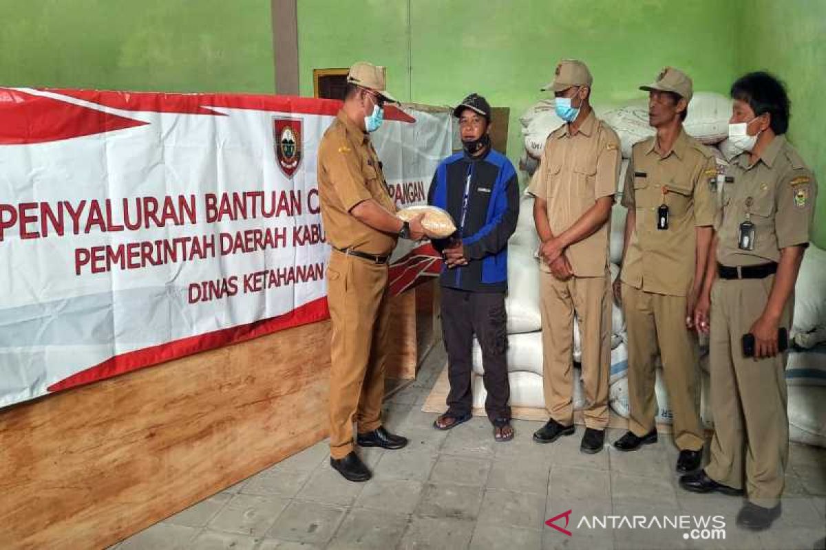 Boyolali salurkan 4,95 ton GKG untuk masyarakat terdampak Merapi