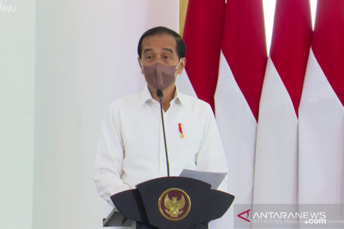 Jokowi: Saling bantu tanpa lihat perbedaan kunci bangsa tangguh