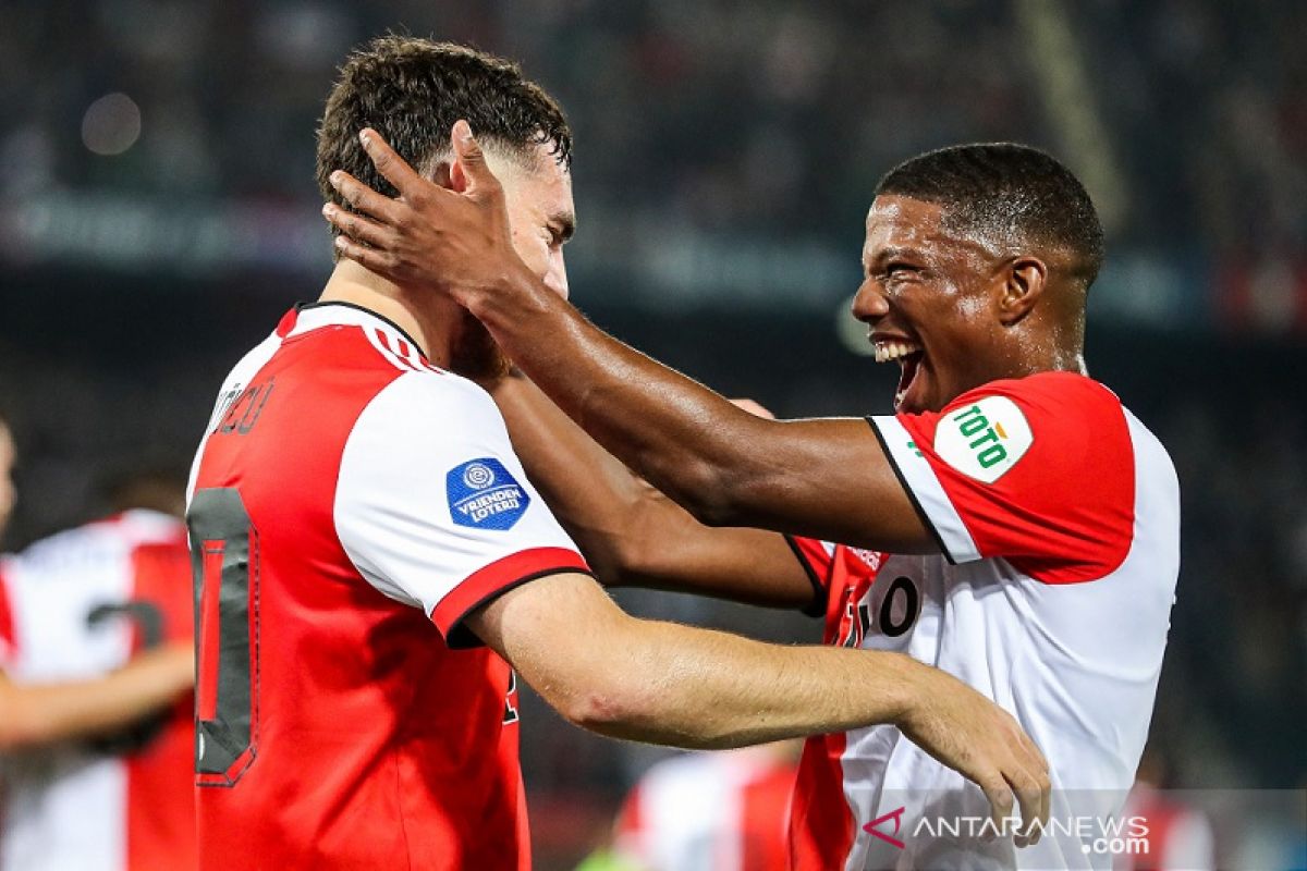 Feyenoord dan Utrecht kompak mengemas lima gol lanjutkan tren positif