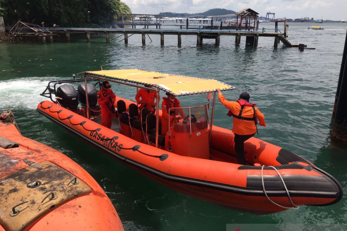 Dua orang hilang dalam tabrakan kapal di Batam