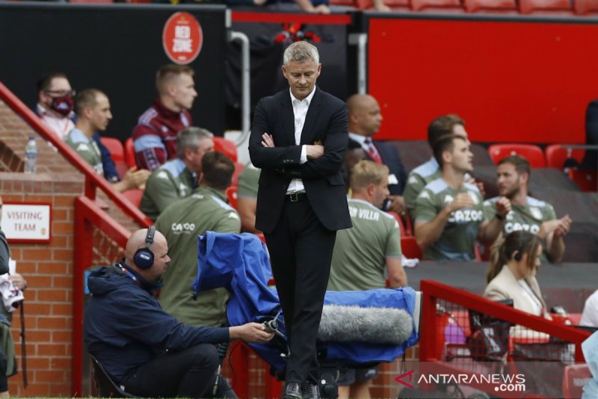 Solskjaer mengeluh: Pemain Aston Villa ganggu Bruno Fernandes