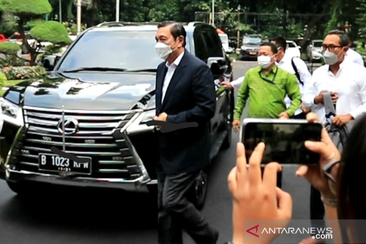 Luhut penuhi undangan klarifikasi di Polda Metro Jaya