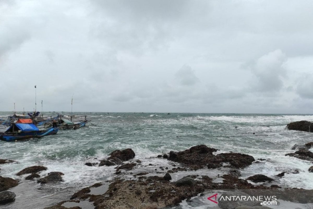 BMKG: Gelombang hingga 6 meter di Samudra Hindia barat Aceh-Kepulauan Nias