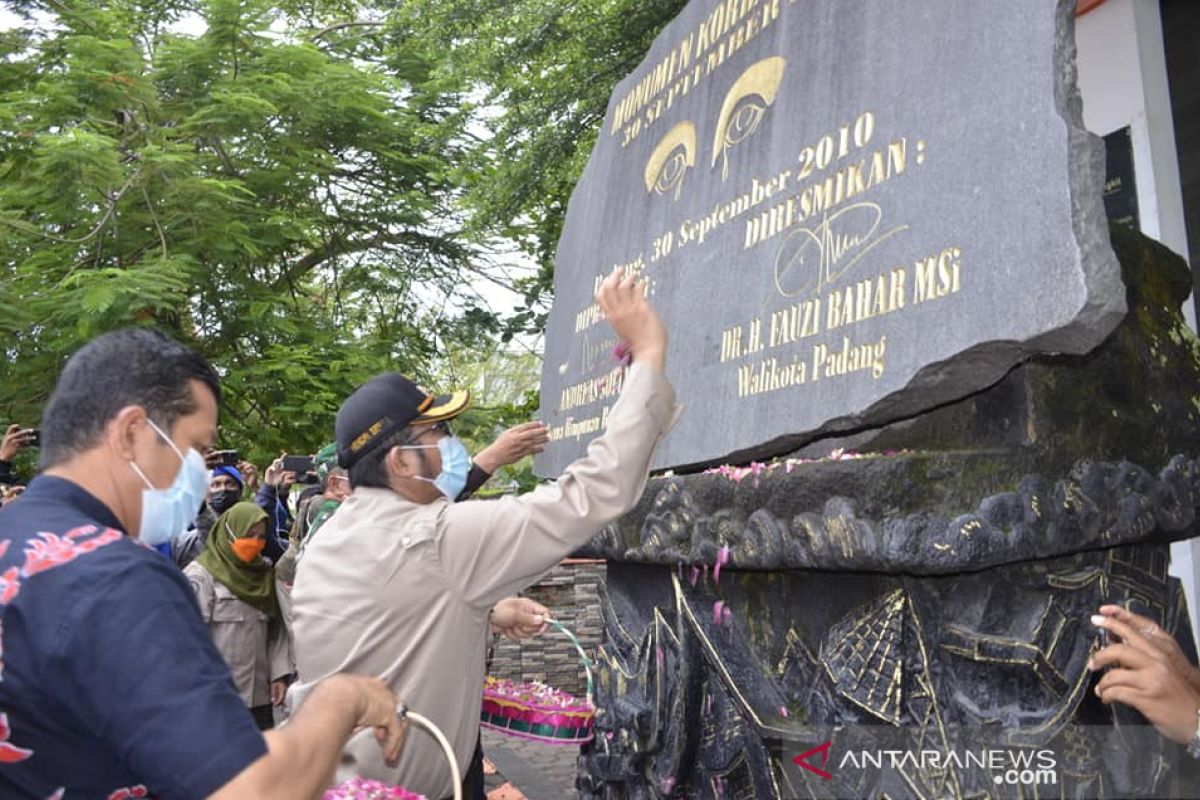 Padang peringati 12 tahun gempa 30 September 2009 yang renggut sebanyak ini nyawa di kota itu