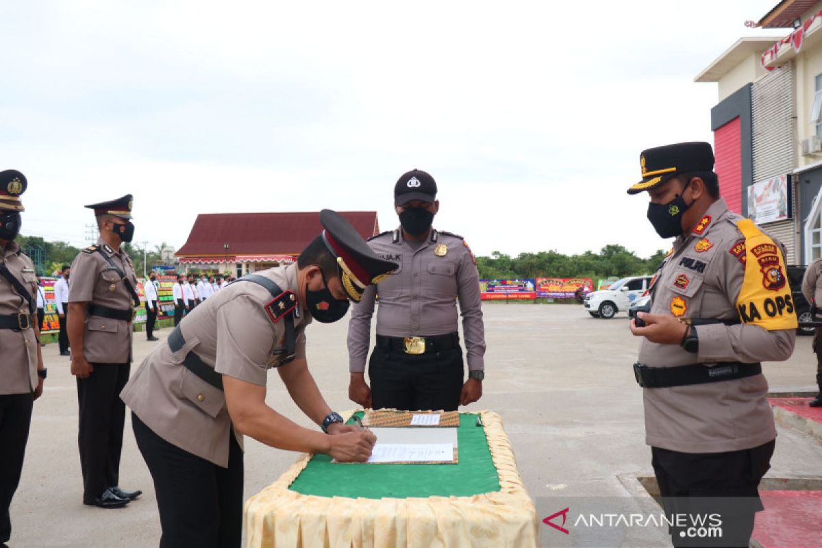 Ada sertijab empat perwira Polres Meranti, berikut namanya