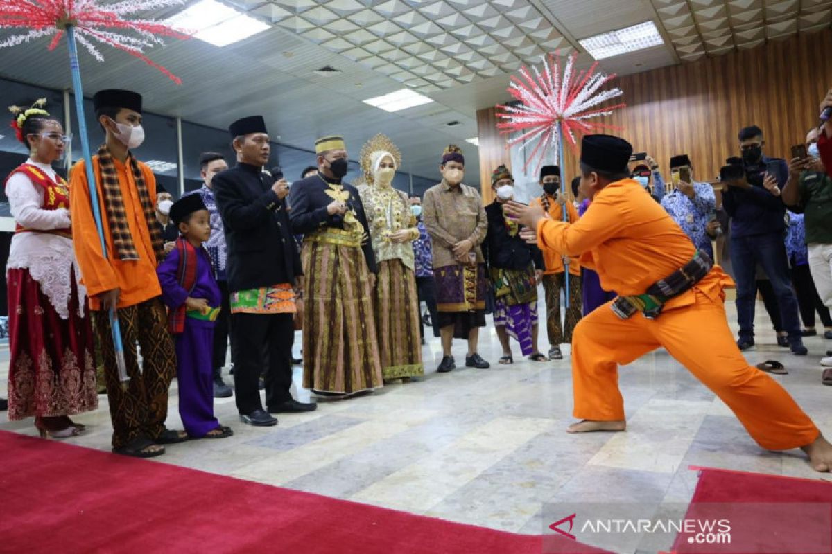 Semarakan HUT ke-17 DPD RI, dari palang pintu hingga stand up comedy