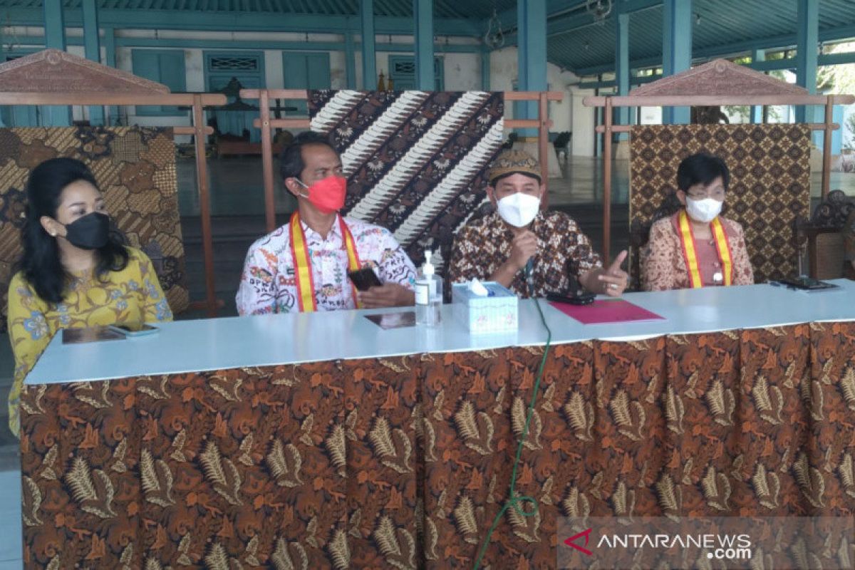 Solo komitmen libatkan masyarakat majukan batik