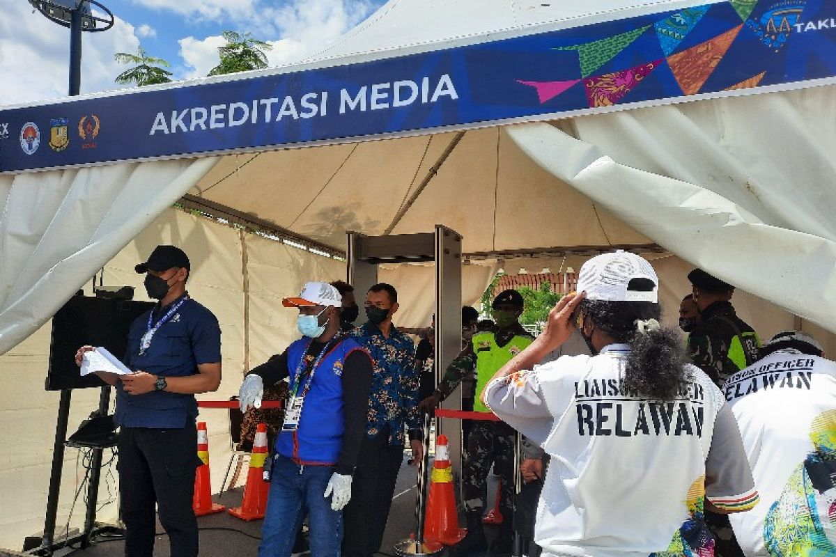 PON Papua - Animo warga tinggi hadiri pembukaan PON XX