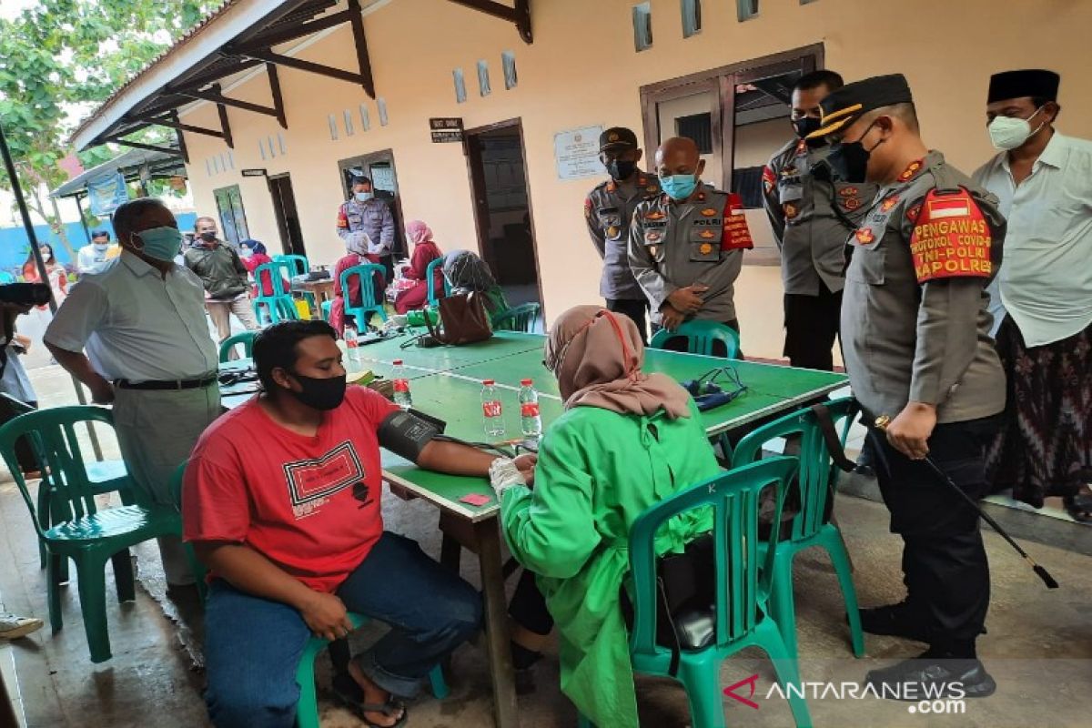 Forkopimda Pekalongan dan ponpes gencarkan vaksinasi massal