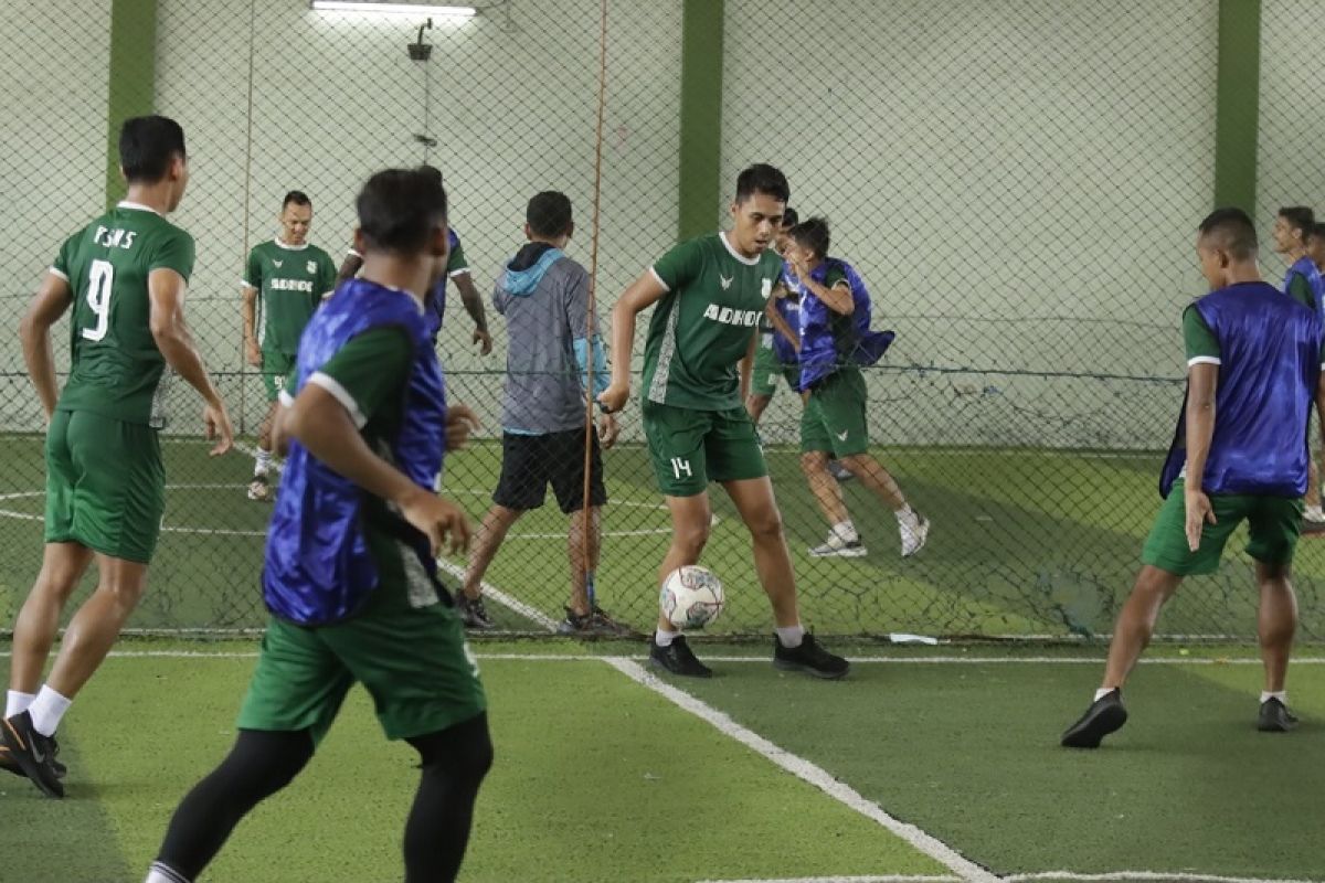 Pemain PSMS siap tempur menghadapi KS Tiga Naga