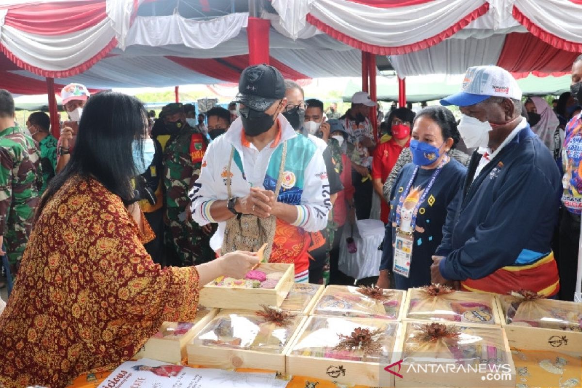 Pangdam XVII/Cenderawasih resmikan pusat jajanan kuliner Sentani Jayapura