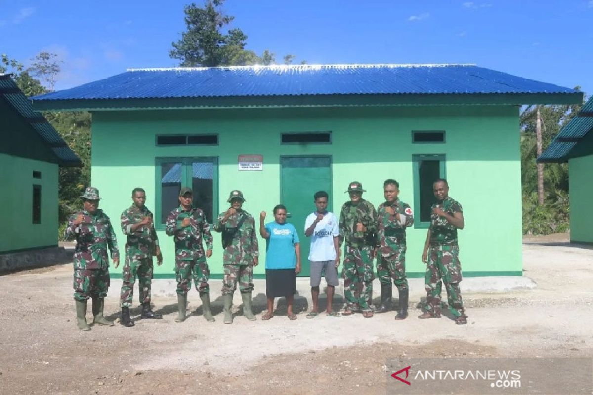 Satgas TMMD Kodim Yawa bangun 8 rumah warga di Kampung Miosnum Yapen Papua