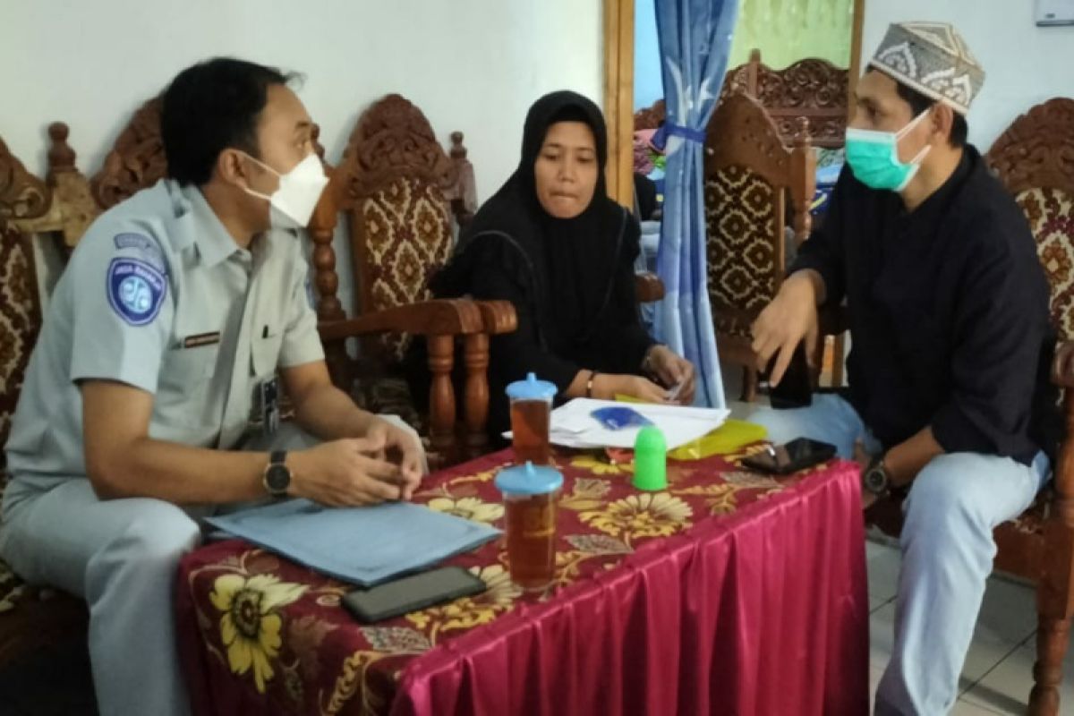 Pasutri penjual soto korban tabrak KA Gajayana terima santunan Jasa Raharja