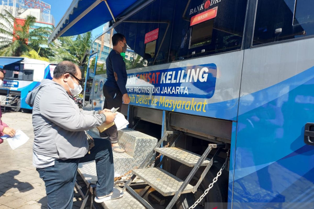 Polda Metro Jaya menyediakan 14 lokasi Samsat Keliling di Jadetabek