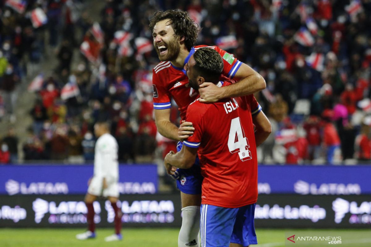 Chile bungkam Venezuela 3-0