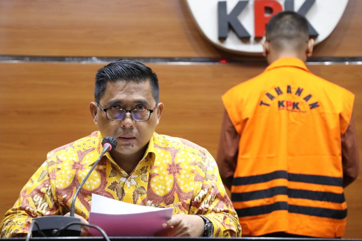 KPK umumkan adik mantan Bupati Lampung Utara jadi tersangka gratifikasi