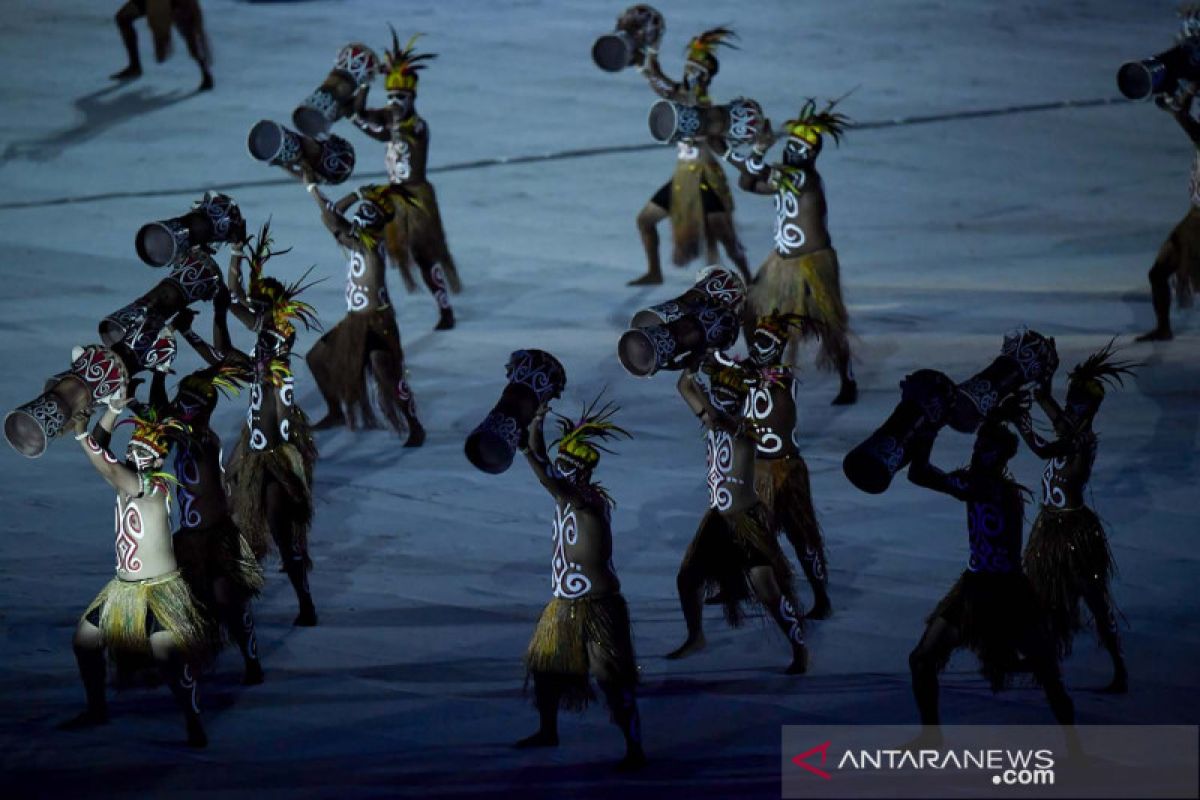 Defile penutupan PON XX Papua penuh suka cita diiringi lagu Torang Bisa