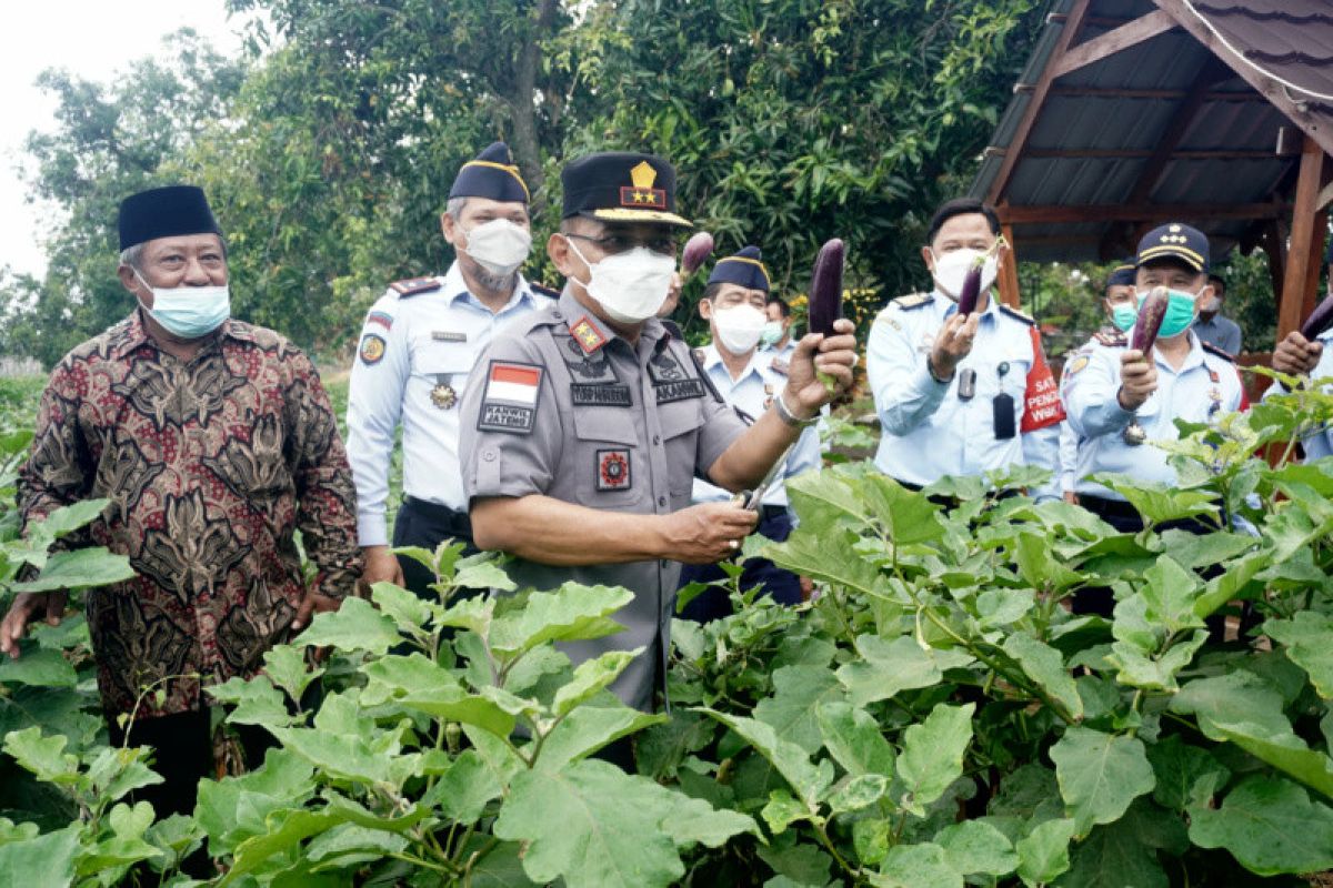 Kemenkumham Jateng launching 5 Inovasi Pelayanan Publik Lapas Terbuka Kendal