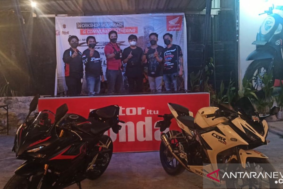 Honda Anugerah Perdana gelar workshop modifikasi All New CBR 150R