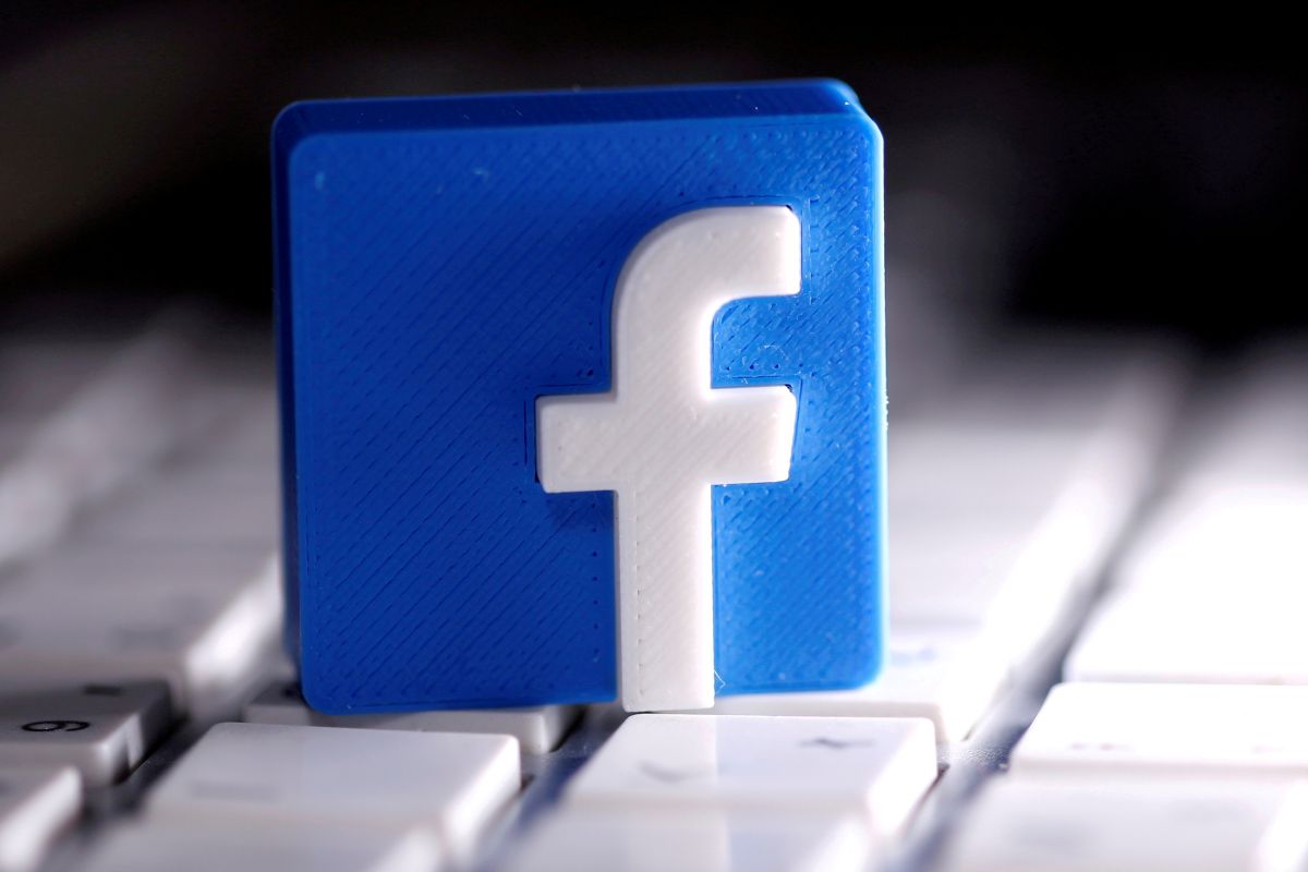 Facebook didesak hentikan proyek  mata uang kripto