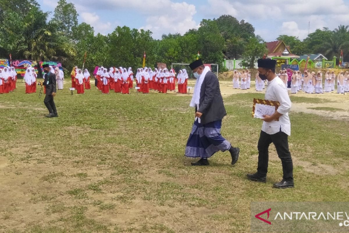 Peringati Hari Santri 2021, Alfedri: Wirausaha perkuat ekonomi pesantren