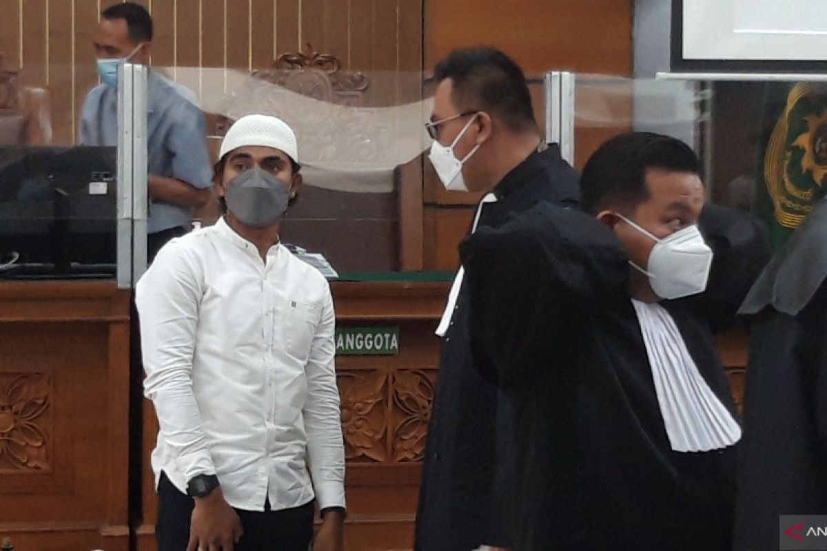 Henry Yosodiningrat: Keterangan saksi tak buktikan perbuatan terdakwa dalam kasus "unlawful killing"