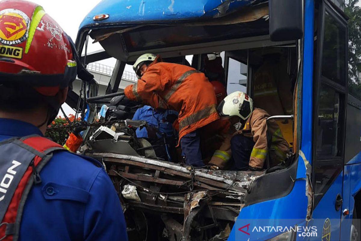 Polisi: Sopir TansJakarta diduga alami epilepsi saat menabrak