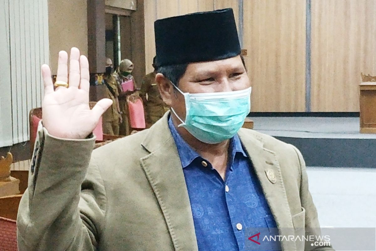 Legislator Kotim banyak terima keluhan masyarakat terkait kerusakan jalan di Sampit