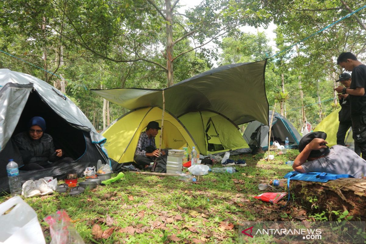 TNLL tutup pendakian gunung Lorekatimbu  di kawasan danau Tambing