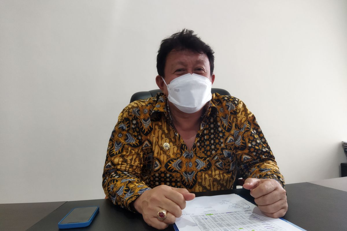 Warga Mabar diminta proaktif laporkan biaya RT-PCR tinggi