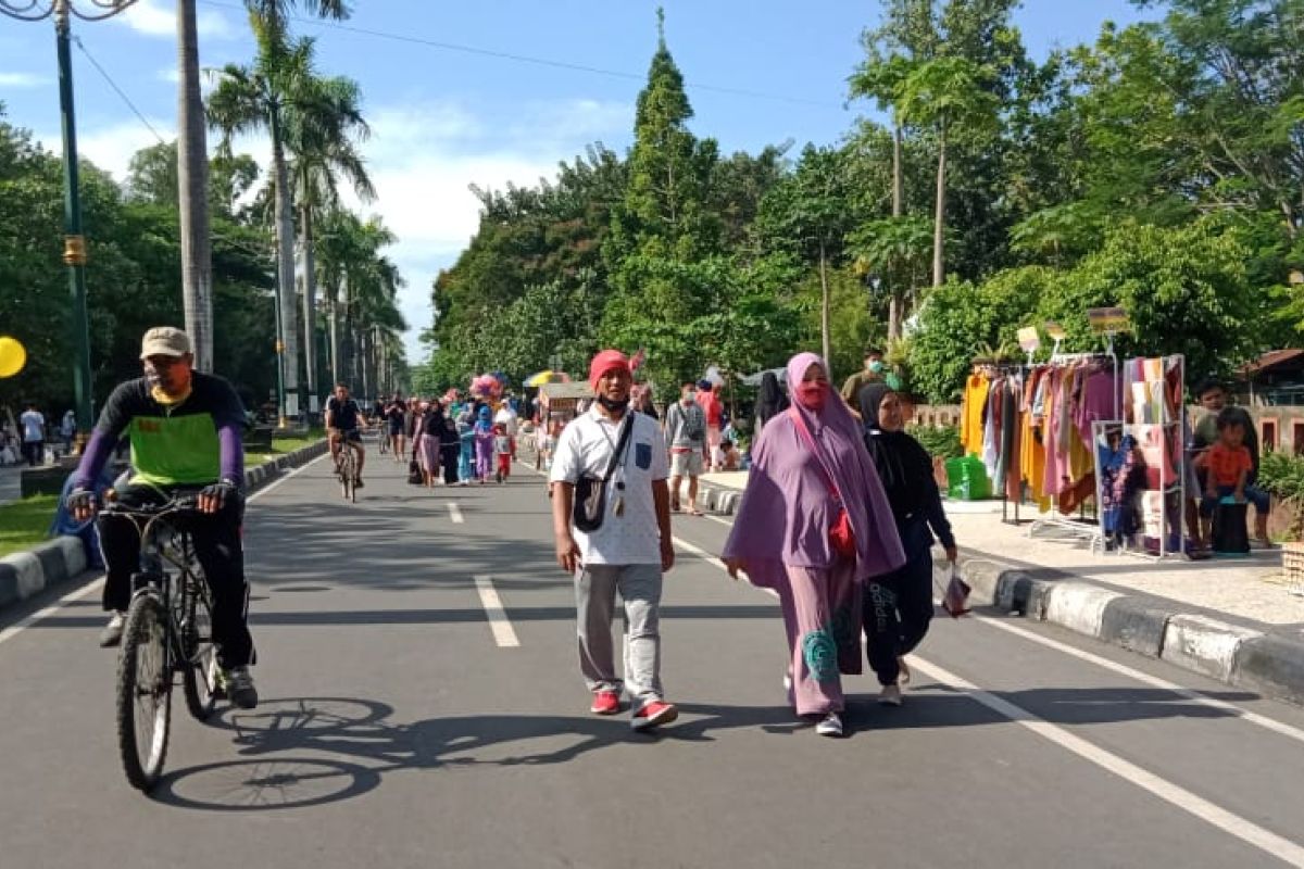 Pemerintah Kota Mataram mulai menggelar kegiatan Hari Bebas Kendaraan